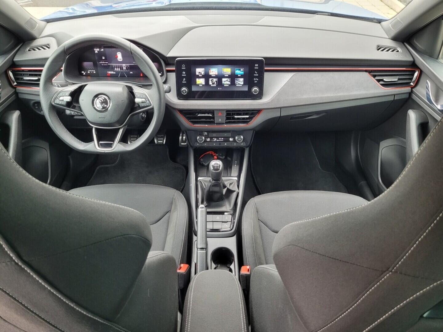 O619V07372_16.webp_KAMIQ Drive 1.0 TSI 85 kW manuál, DPH