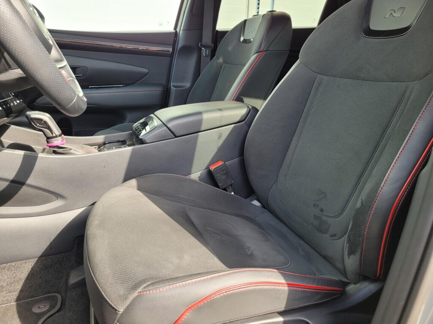 O619V07377_29.webp_TUCSON N-Line 1.6 T-GDI 132 kW automat, DPH