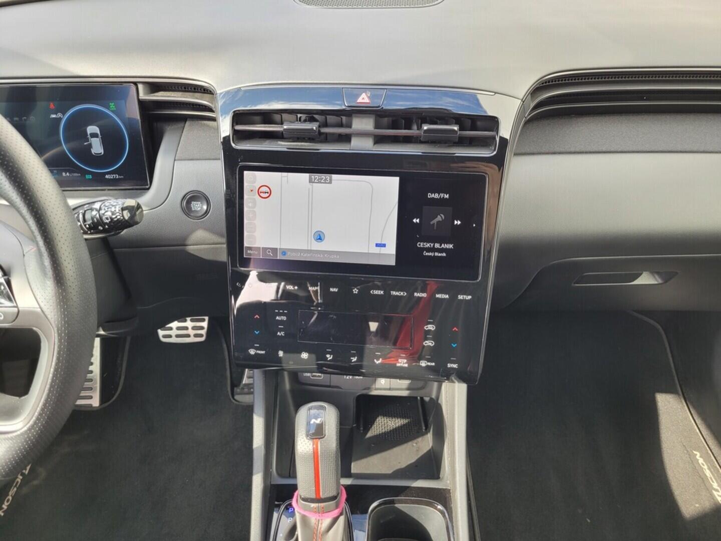 O619V07377_31.webp_TUCSON N-Line 1.6 T-GDI 132 kW automat, DPH