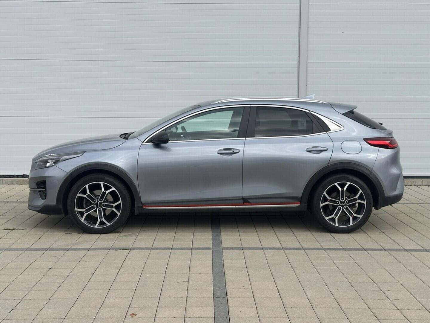 O619V07381_17.webp_XCEED   T-GDI 118 kW automat