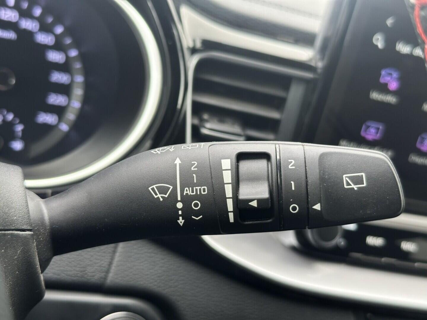 O619V07381_22.webp_XCEED   T-GDI 118 kW automat