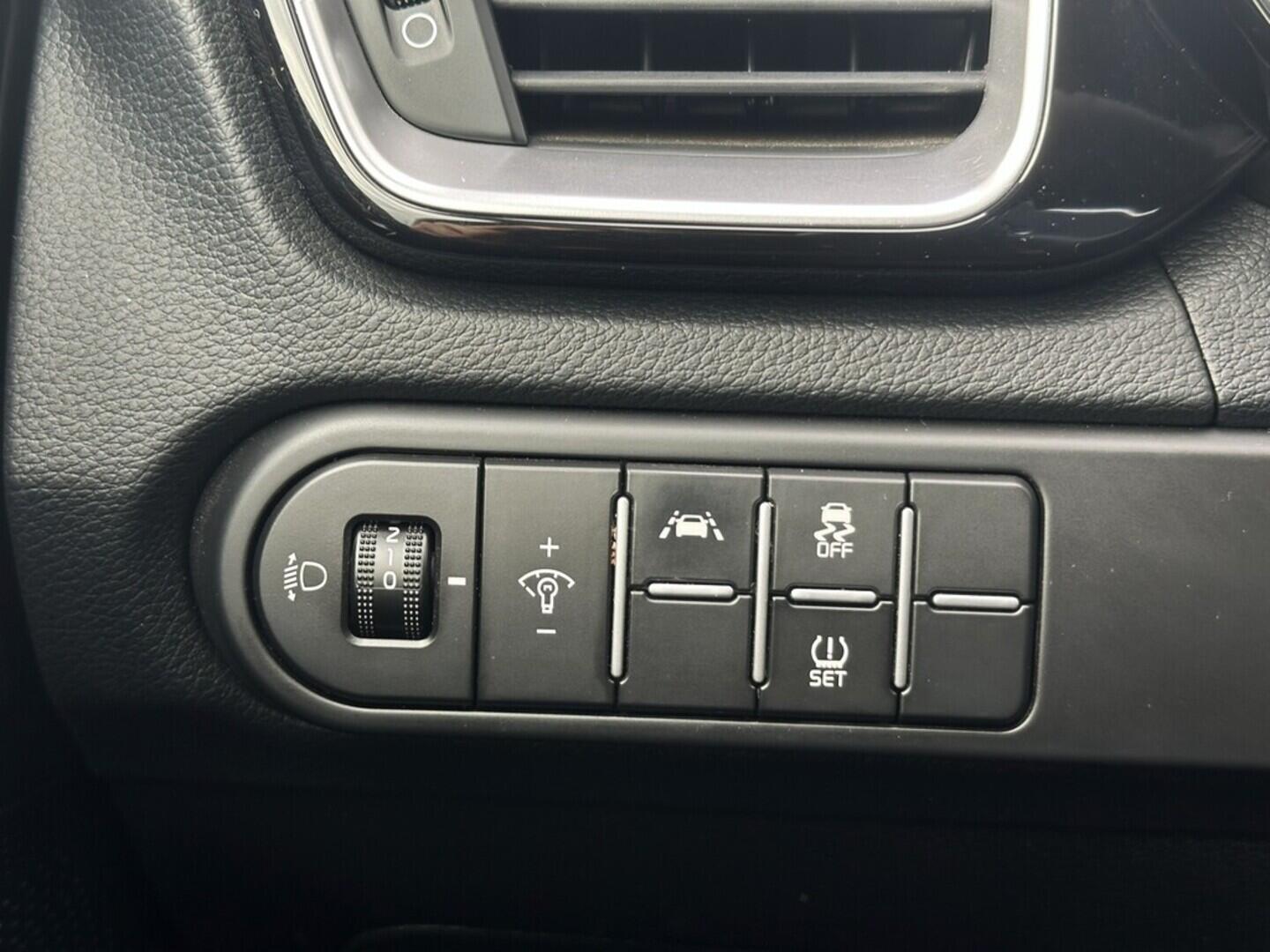 O619V07381_23.webp_XCEED   T-GDI 118 kW automat