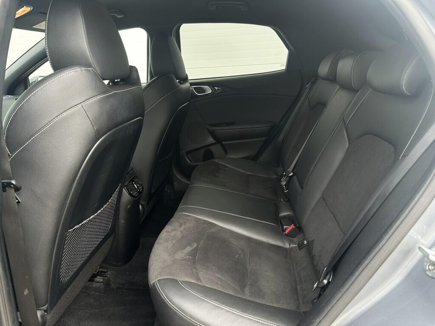 O619V07381_29.webp_XCEED   T-GDI 118 kW automat