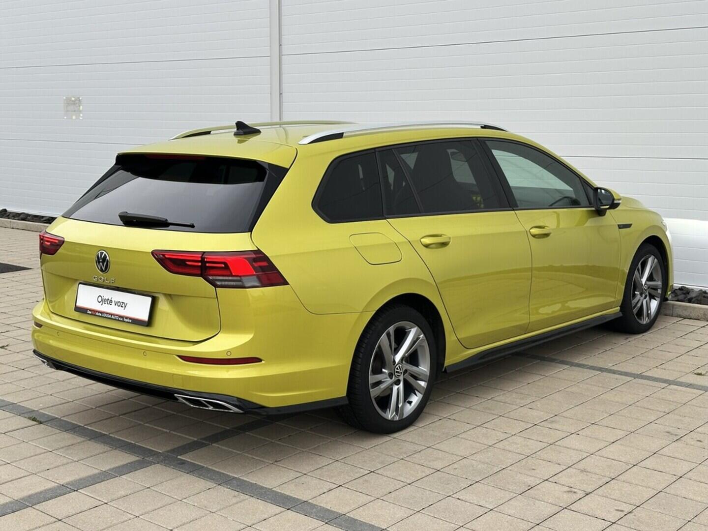 O619V07382_14.webp_GOLF VARIANT R-line 2.0 TDI 110 kW automat, DPH