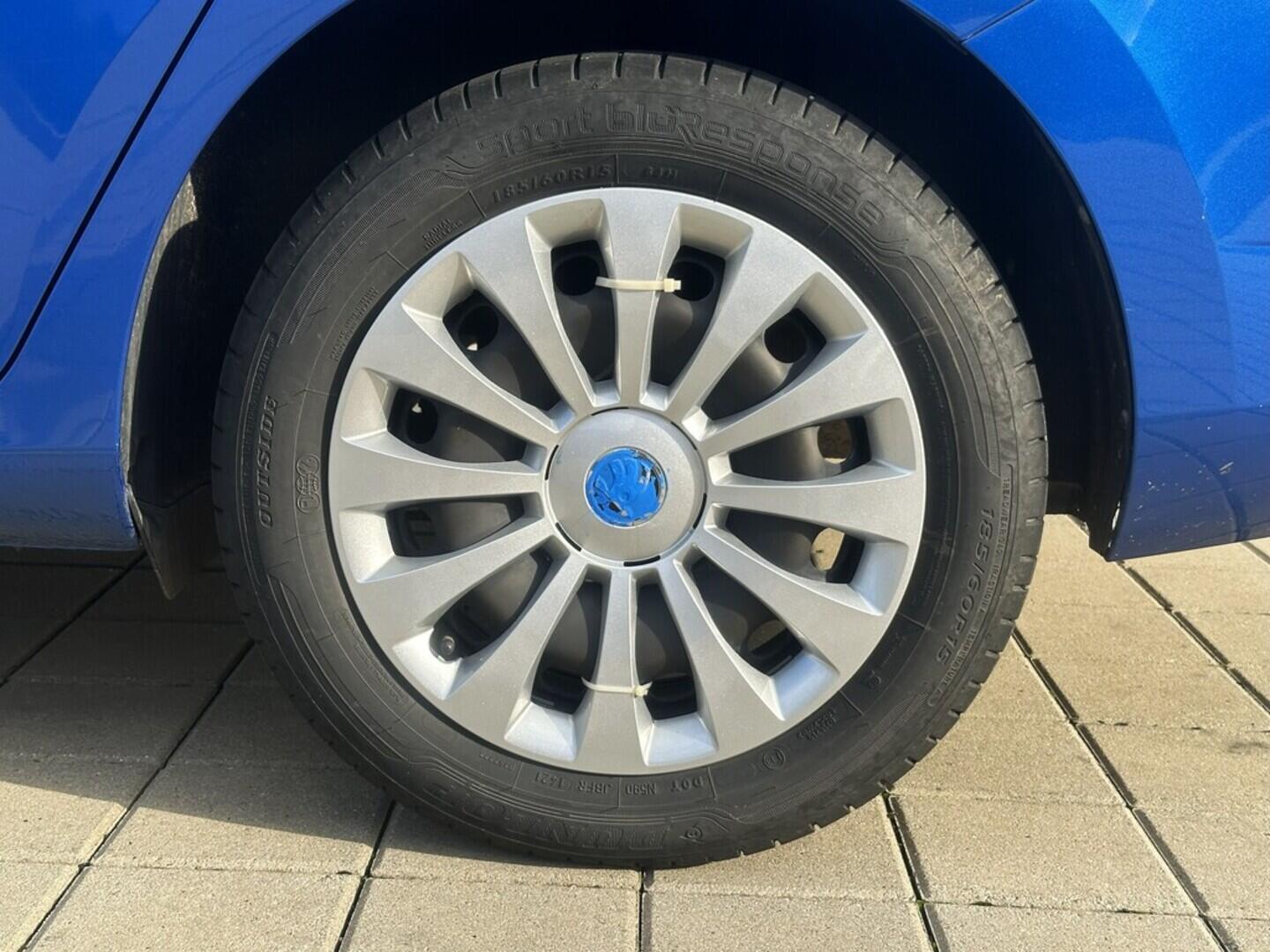 O619V07384_28.webp_FABIA Active 1.0 TSI 70 kW manuál
