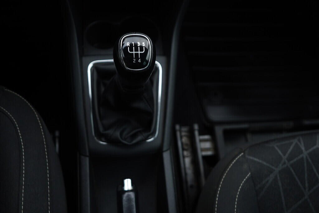 O619V07392_34.webp_RAPID Fresh Drive 1.0 TSI 70 kW manuál