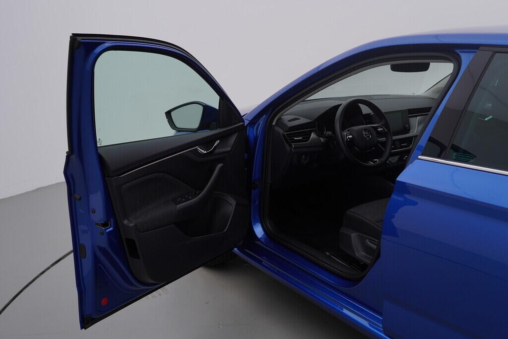 O619V07393_18.webp_SCALA Style 1.0 TSI 81 kW manuál, DPH