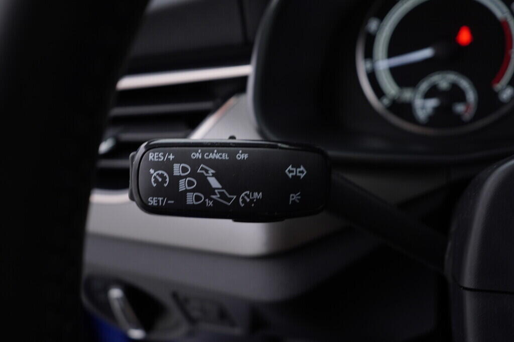 O619V07393_23.webp_SCALA Style 1.0 TSI 81 kW manuál, DPH