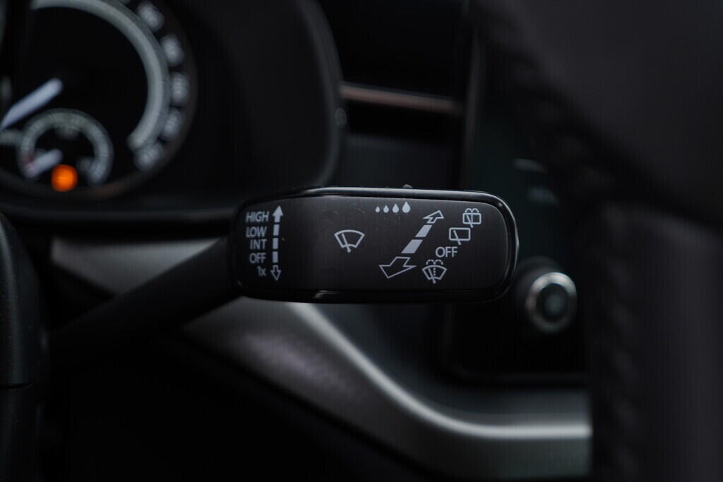 O619V07393_24.webp_SCALA Style 1.0 TSI 81 kW manuál, DPH