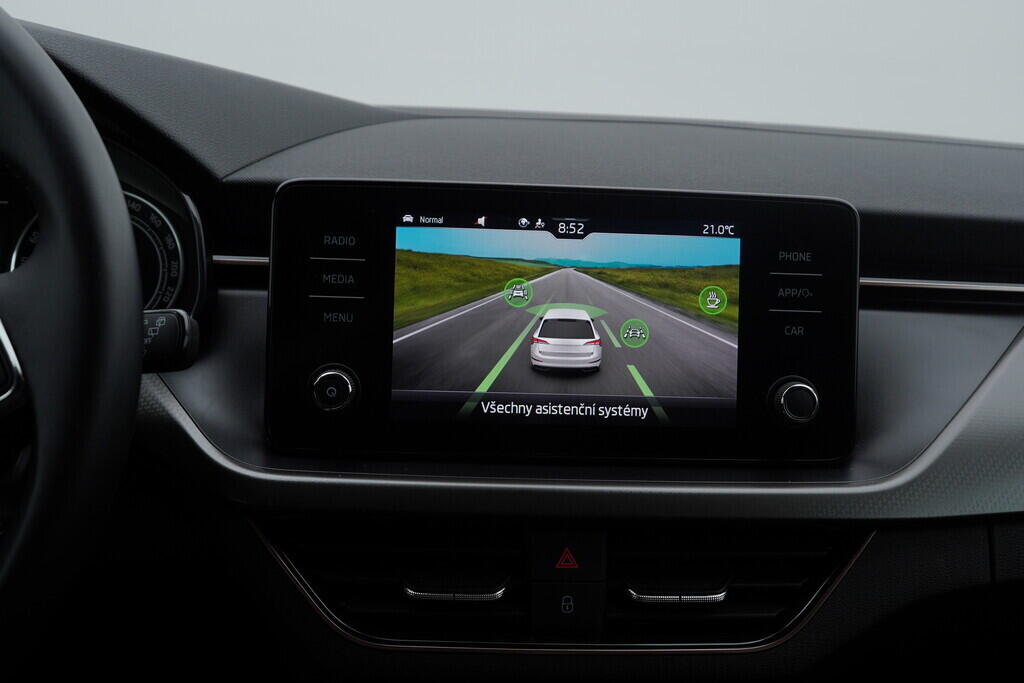 O619V07393_32.webp_SCALA Style 1.0 TSI 81 kW manuál, DPH