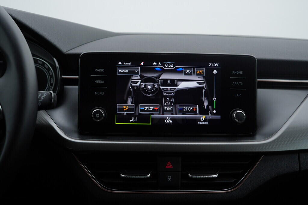 O619V07393_33.webp_SCALA Style 1.0 TSI 81 kW manuál, DPH