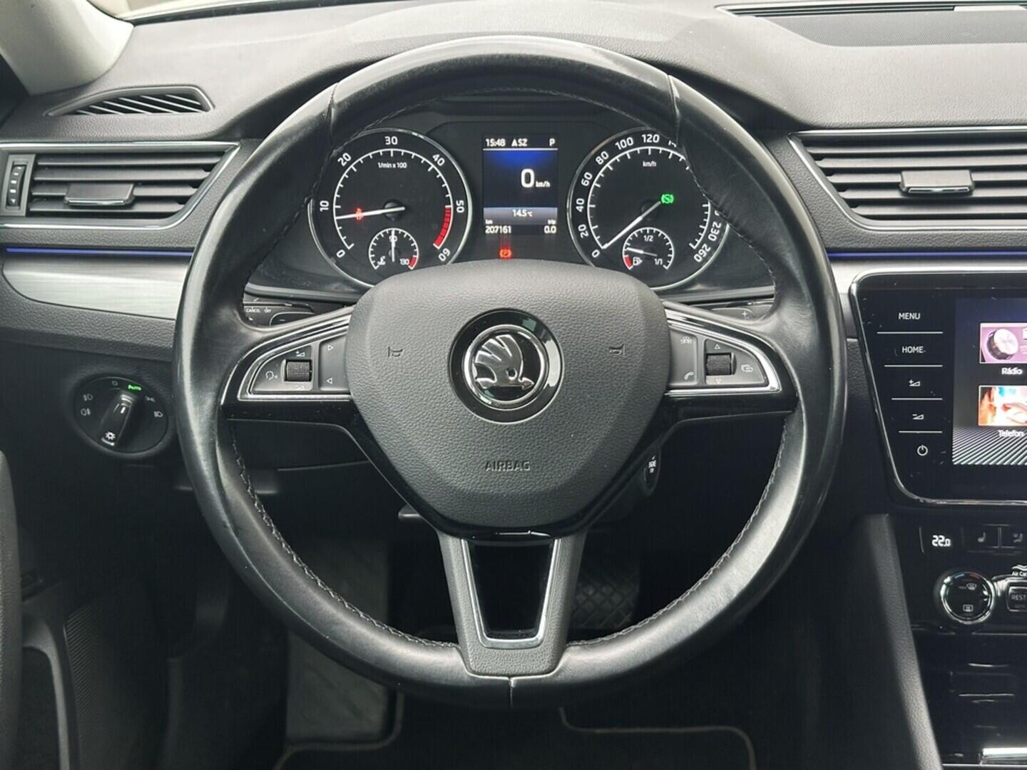 O619V07394_20.webp_SUPERB Style 1.6 TDI 88 kW automat
