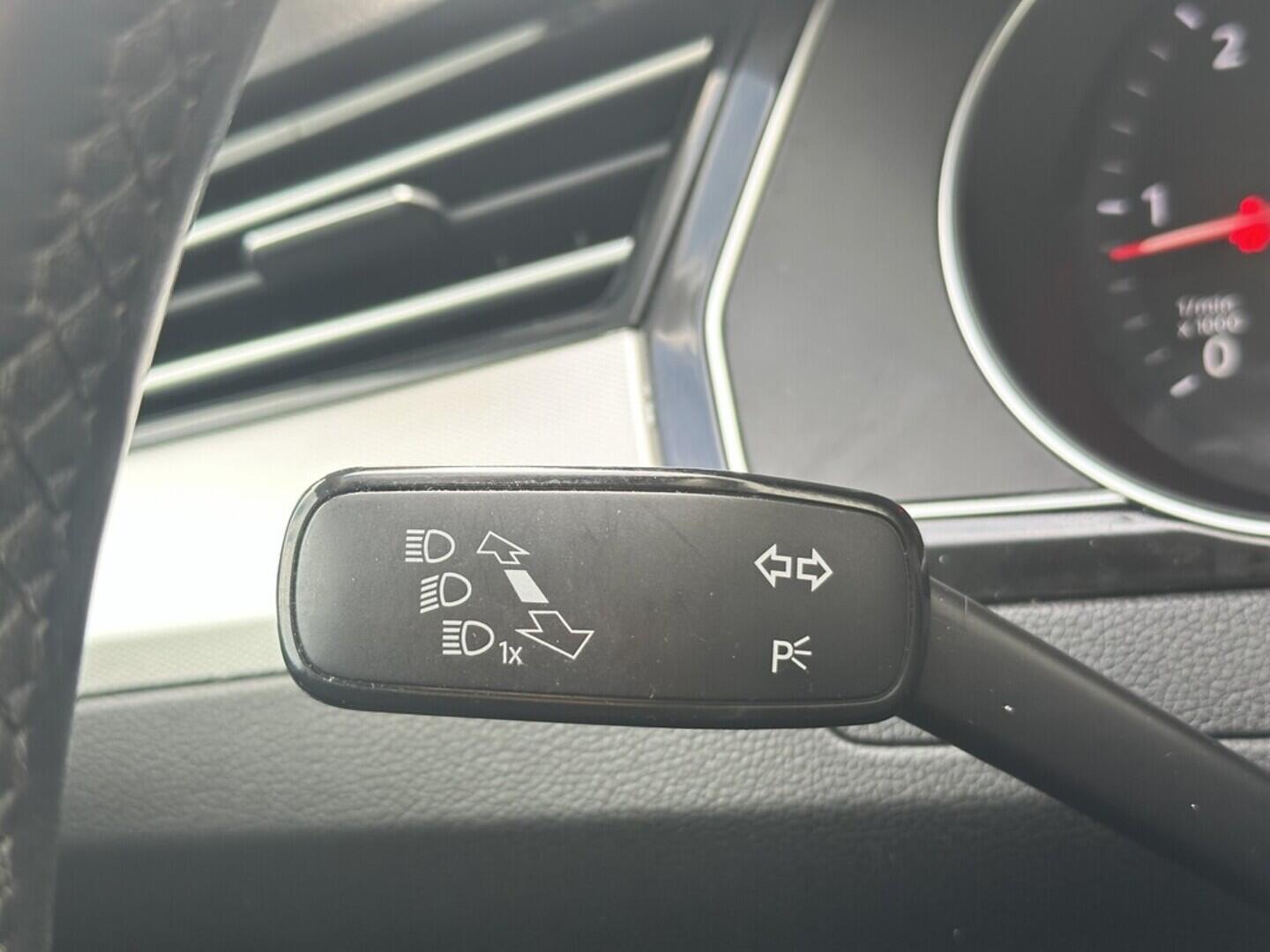 O619V07398_21.webp_PASSAT Comfortline 2.0 TDI 110 kW automat