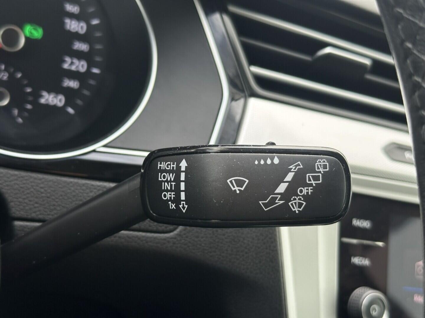 O619V07398_25.webp_PASSAT Comfortline 2.0 TDI 110 kW automat