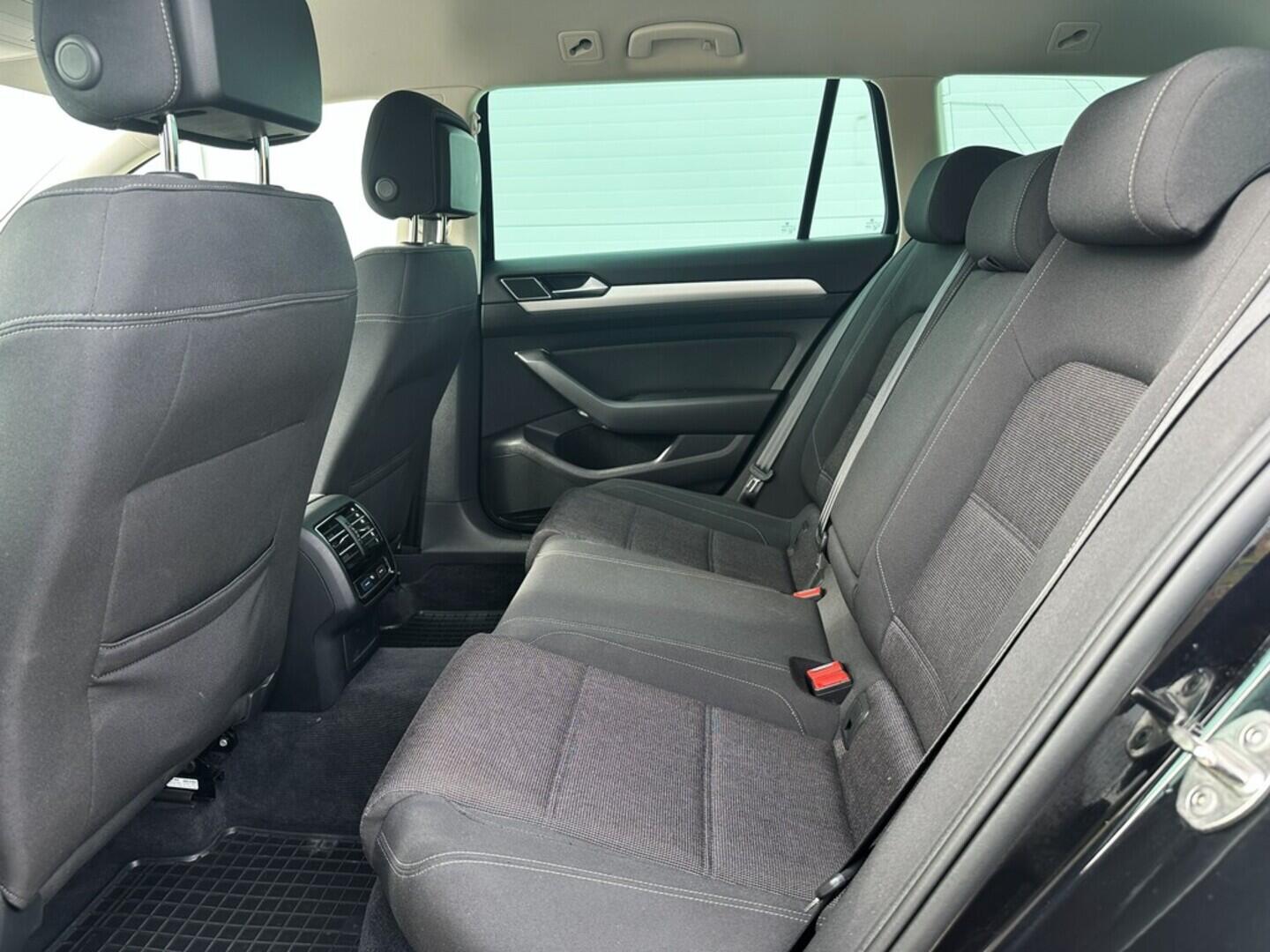O619V07398_32.webp_PASSAT Comfortline 2.0 TDI 110 kW automat
