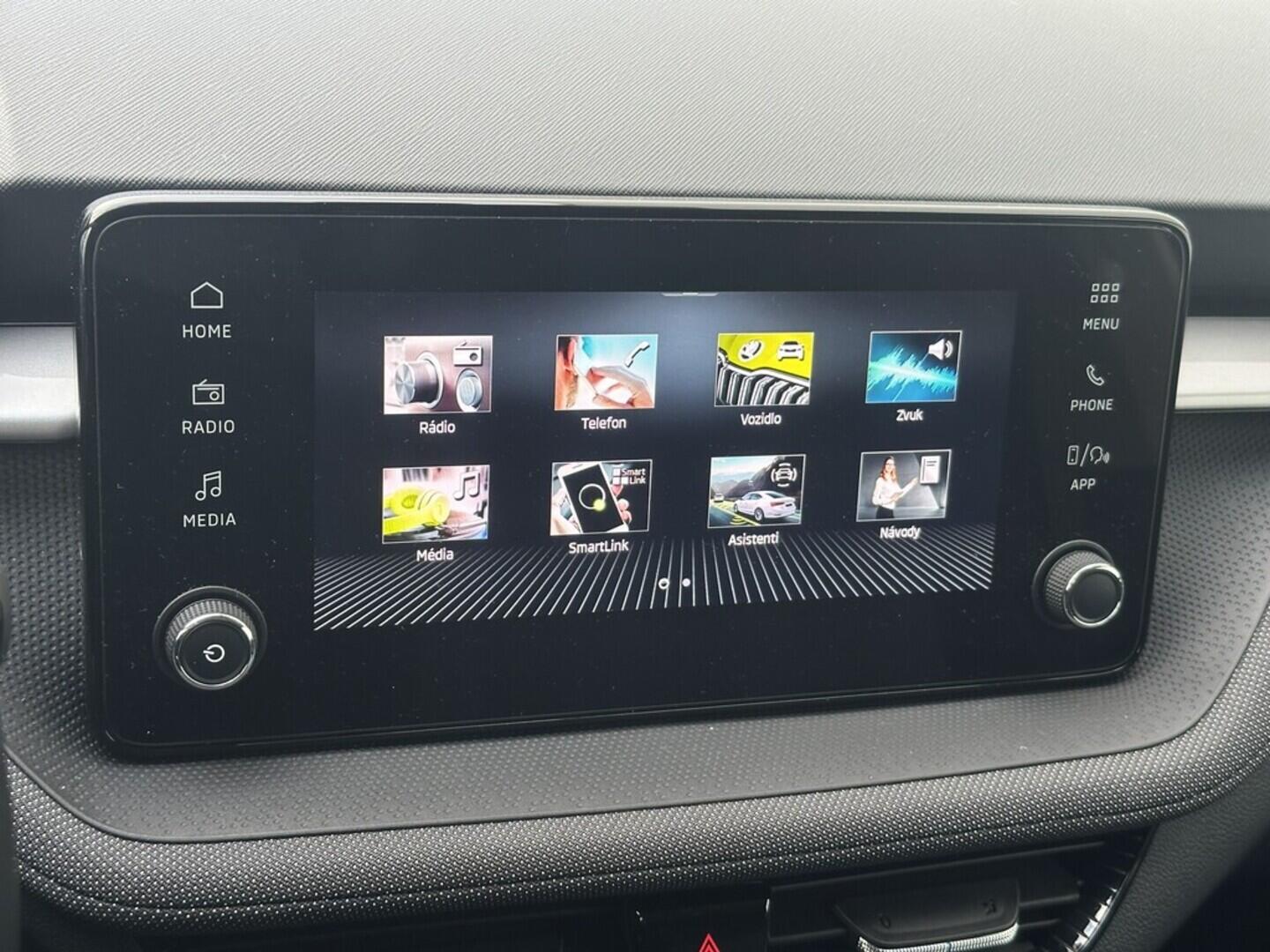 O619V07399_25.webp_FABIA Selection 1.0 TSI 59 kW manuál