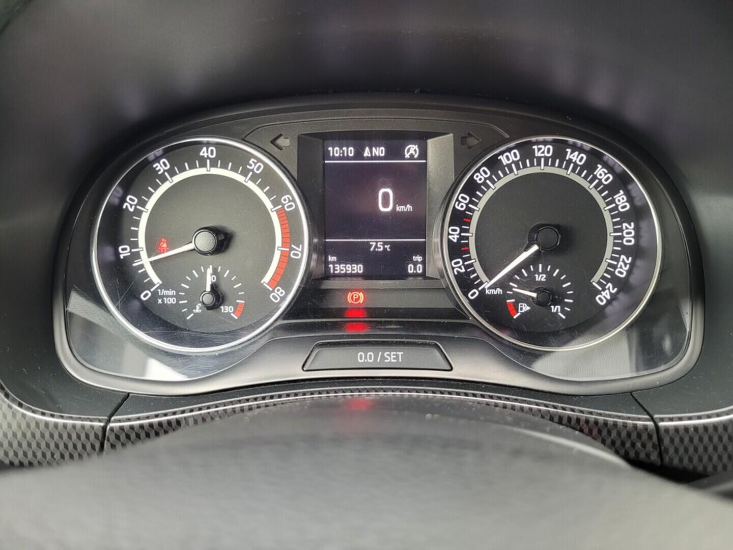 O619V07401_17.webp_FABIA Monte Carlo 1.2 TSI 66 kW manuál