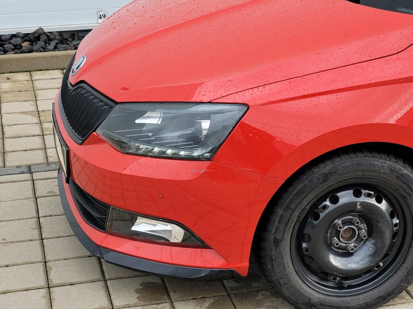 O619V07401_30.webp_FABIA Monte Carlo 1.2 TSI 66 kW manuál
