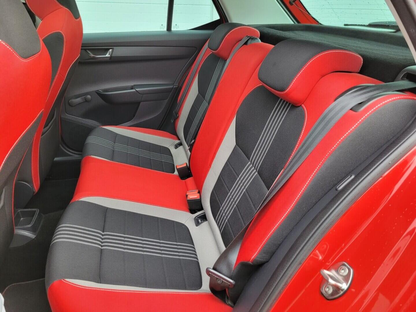 O619V07401_34.webp_FABIA Monte Carlo 1.2 TSI 66 kW manuál