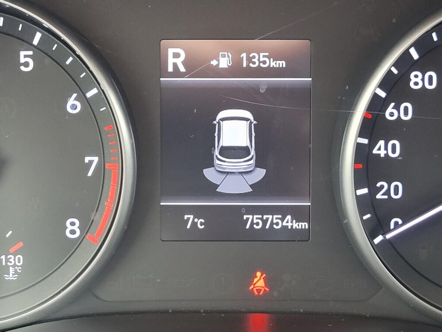 O619V07404_20.webp_I30 Trikolor 1.4 T-GDI 103 kW manuál