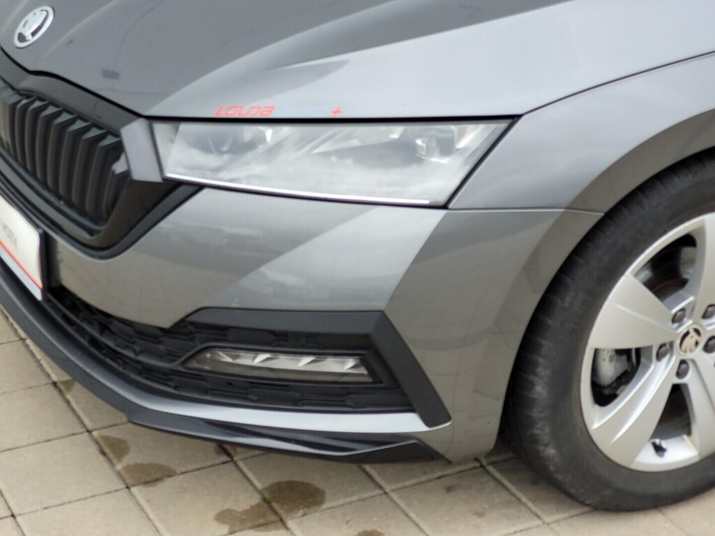 O619V07406_33.webp_OCTAVIA SportLine 2.0 TDI 110 kW automat, DPH