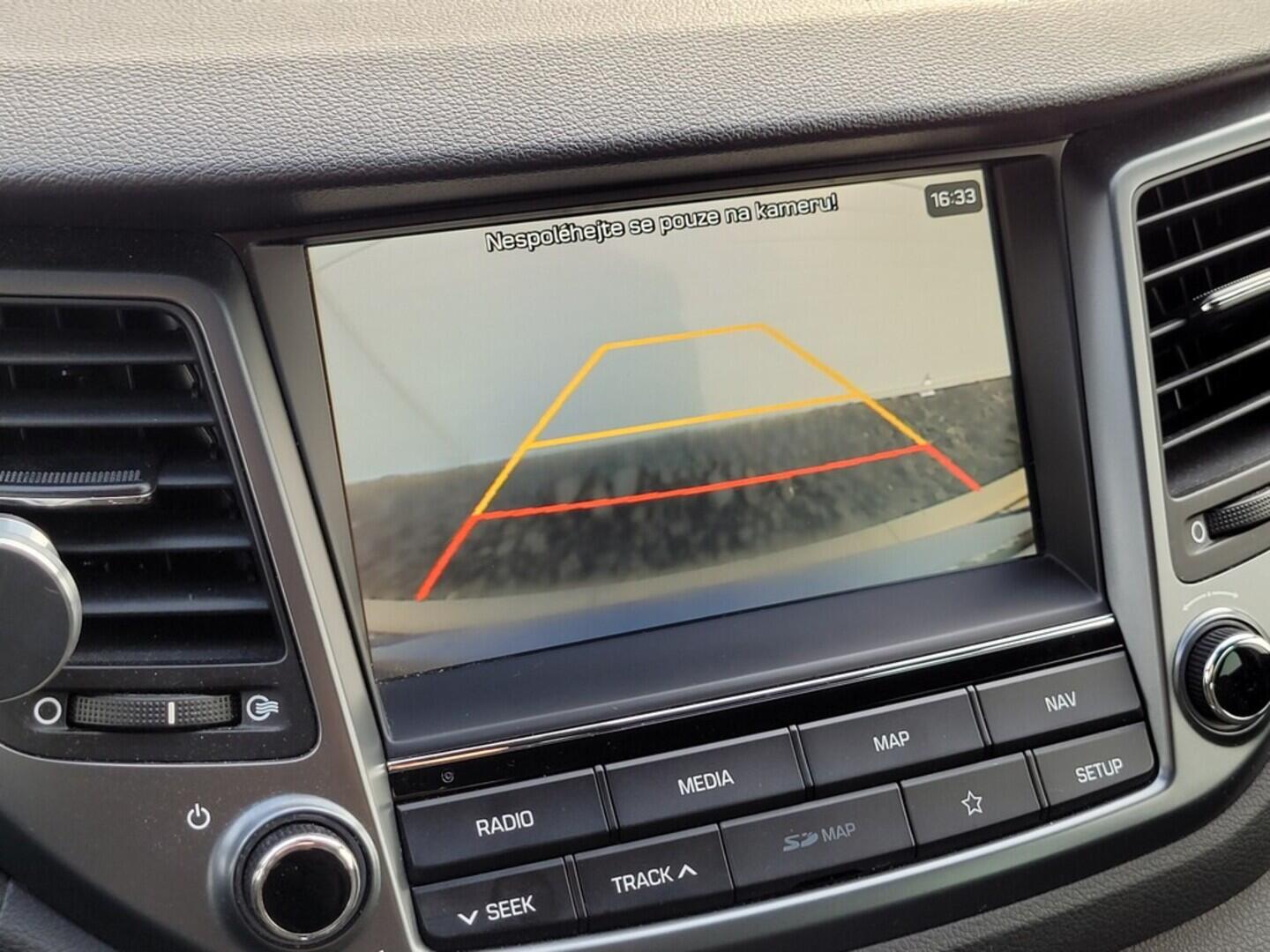 O619V07411_21.webp_TUCSON Style 2.0  100 kW manuál