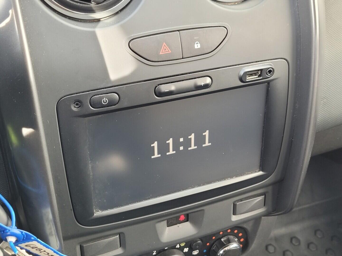 O619V07413_24.webp_DUSTER  1.6  84 kW manuál