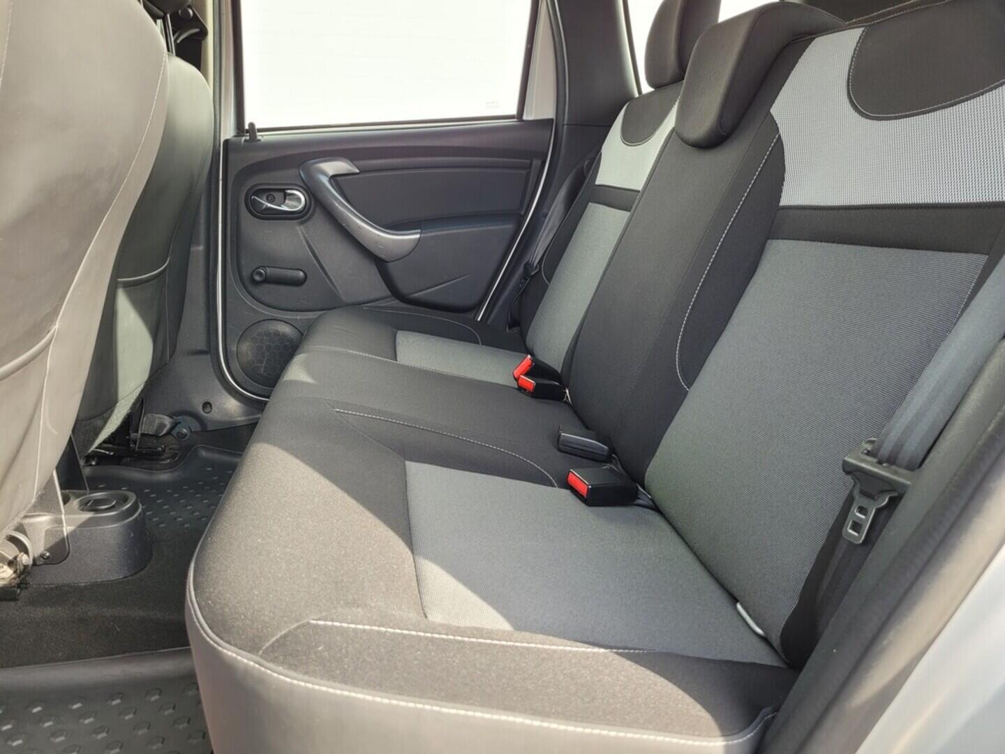 O619V07413_33.webp_DUSTER  1.6  84 kW manuál