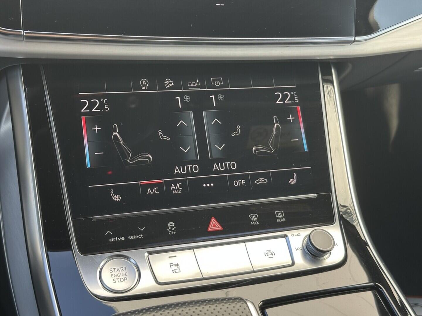 O619V07416_25.webp_Q7 S-line 3.0 TDI 210 kW automat, DPH