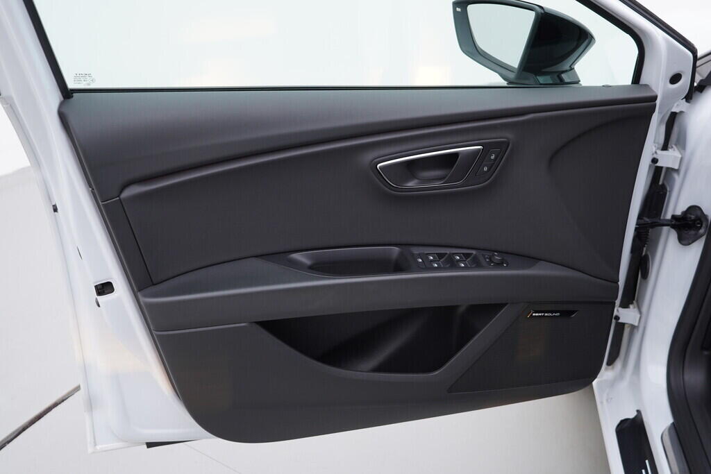 O619V07425_19.webp_LEON ST FR 2.0 TDI 110 kW manuál