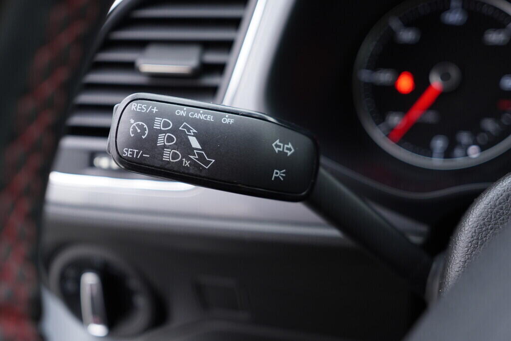 O619V07425_25.webp_LEON ST FR 2.0 TDI 110 kW manuál