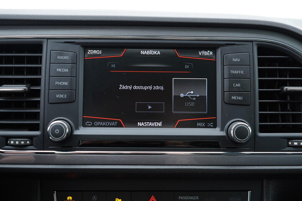 O619V07425_29.webp_LEON ST FR 2.0 TDI 110 kW manuál