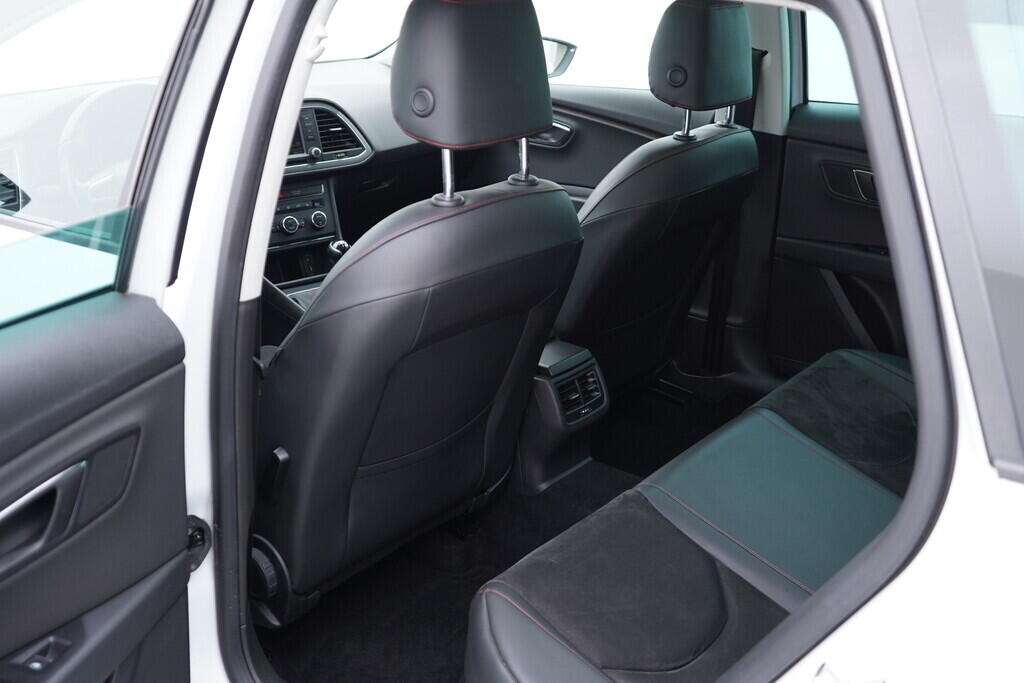 O619V07425_37.webp_LEON ST FR 2.0 TDI 110 kW manuál