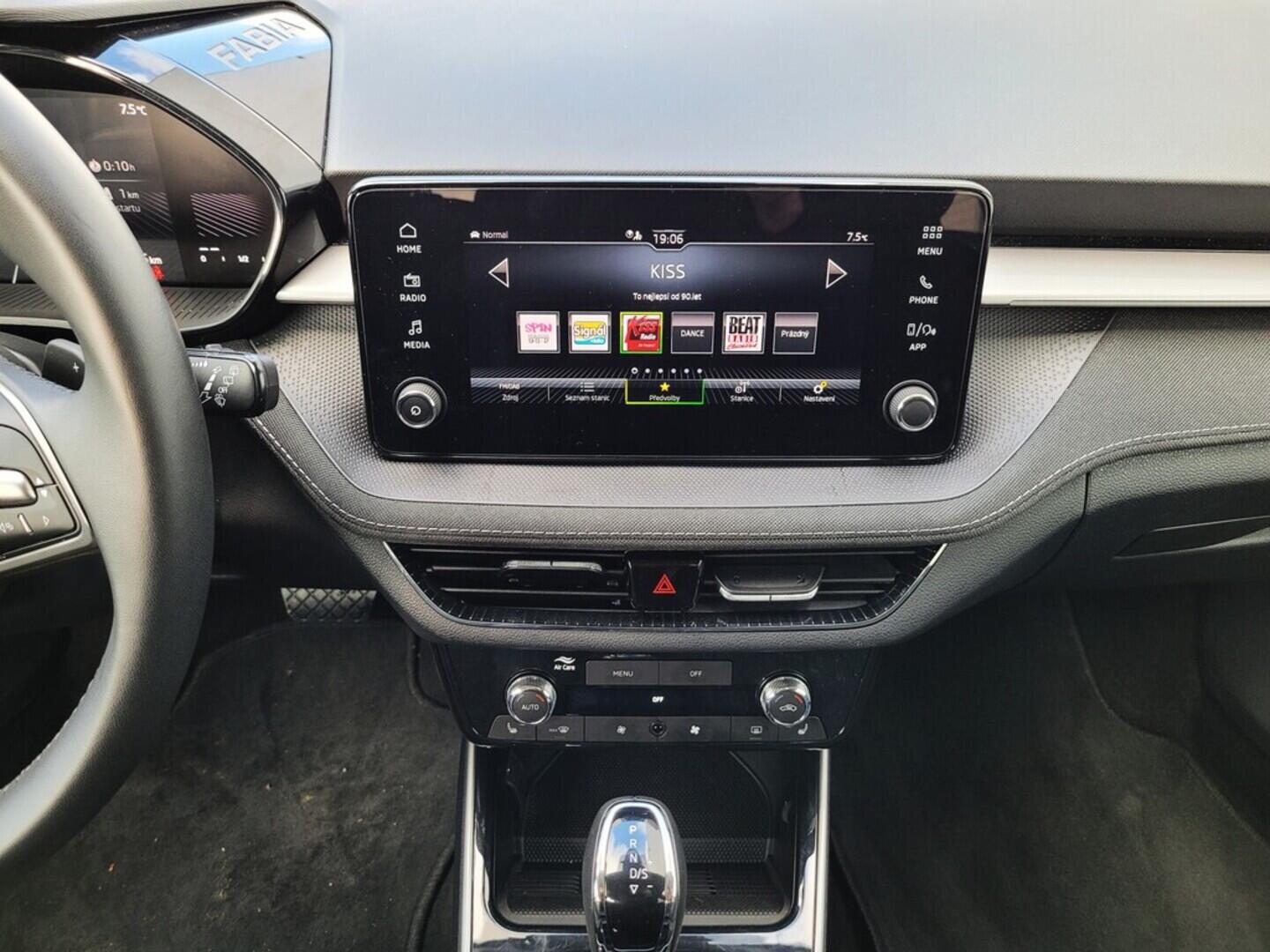 O619V07431_34.webp_FABIA Top Selection 1.0 TSI 85 kW automat, DPH