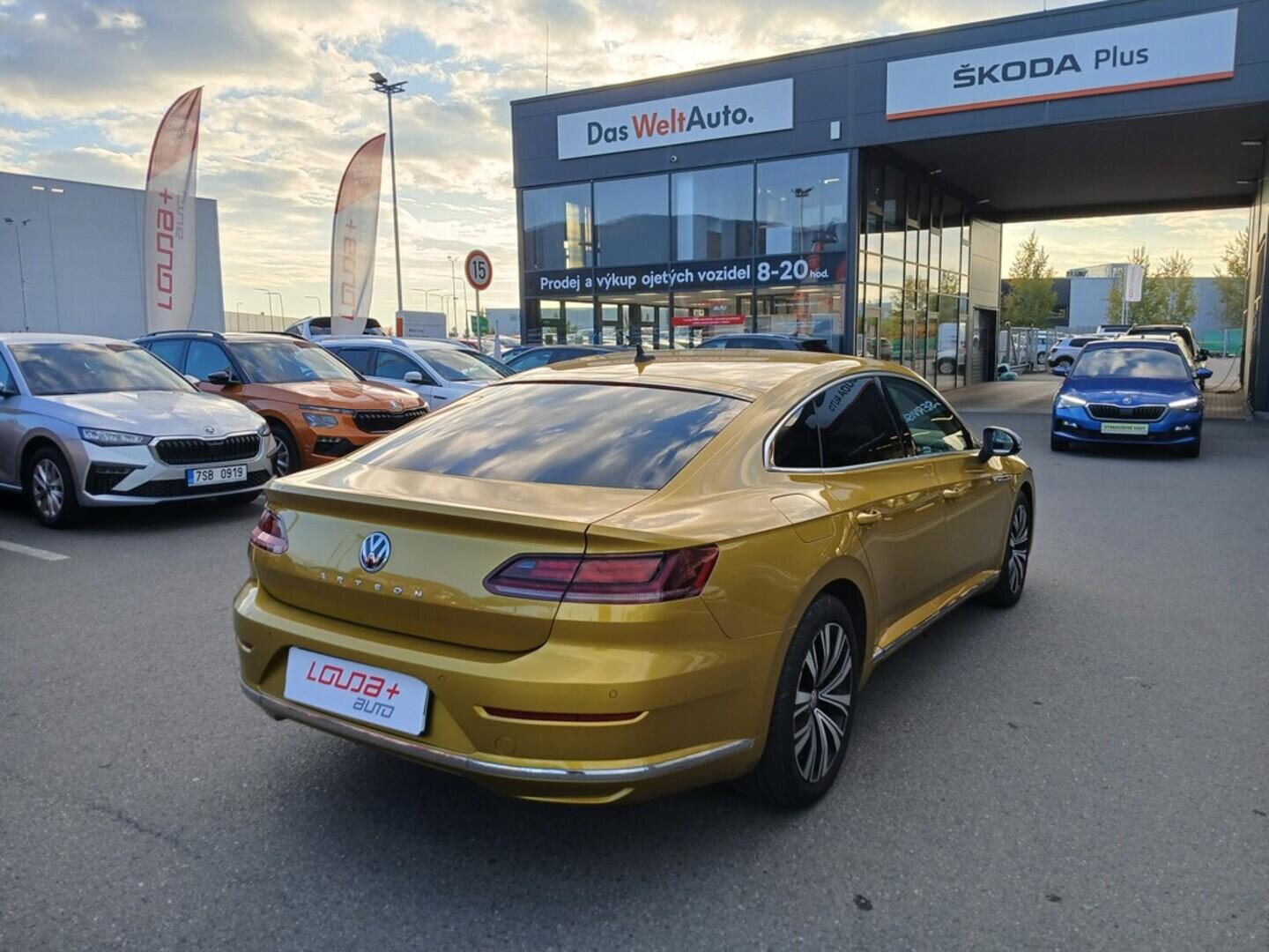 O619V07432_11.webp_ARTEON Elegance 2.0 TDI 110 kW manuál