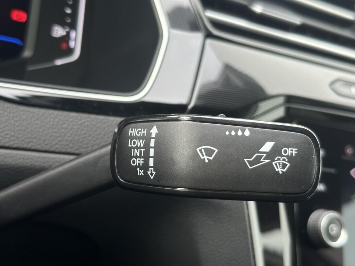 O619V07432_24.webp_ARTEON Elegance 2.0 TDI 110 kW manuál