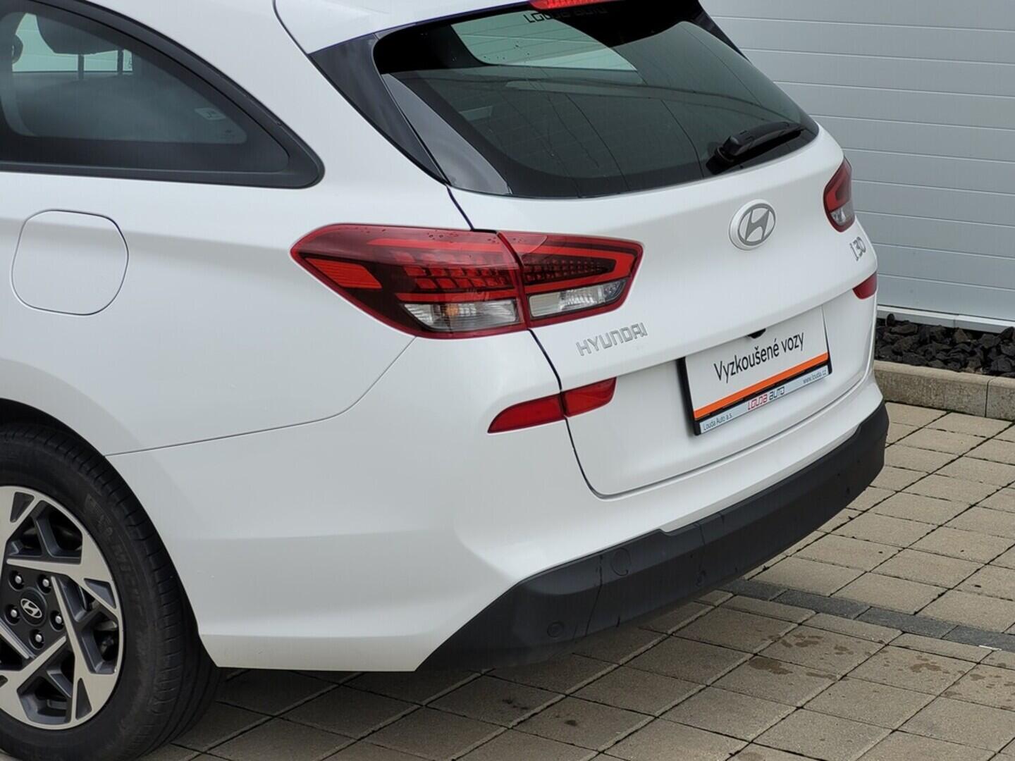 O619V07435_21.webp_I30 WG MY25  Smart 1,5i  1.5 DPI 70 kW manuál, DPH