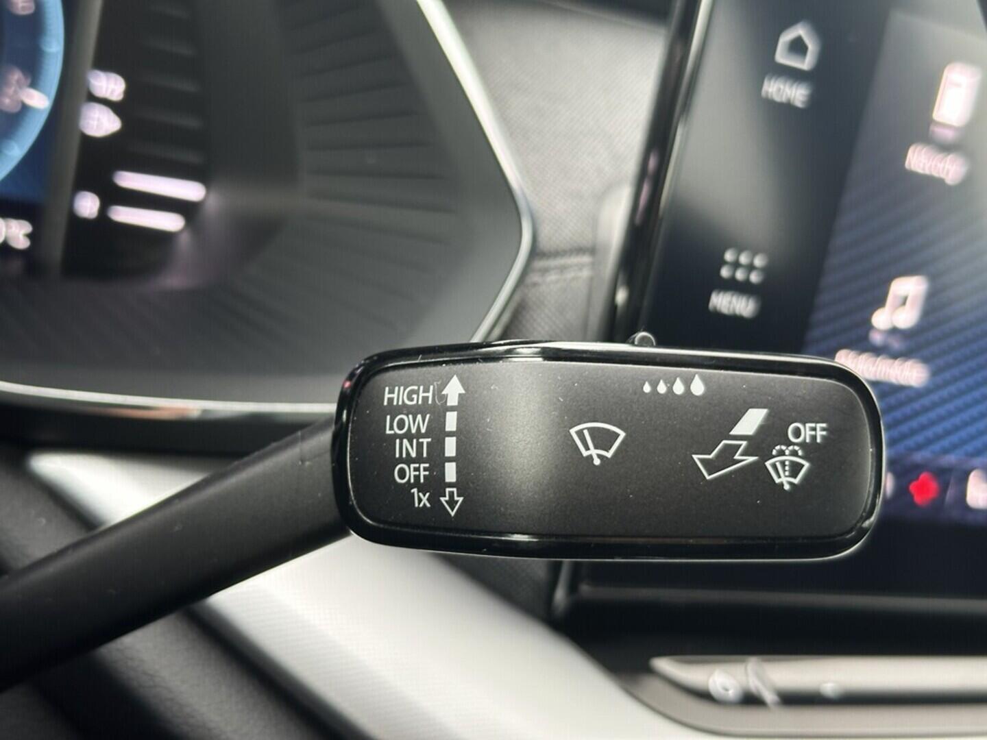 O619V07438_22.webp_KAMIQ Style Plus 1.5 TSI 110 kW manuál