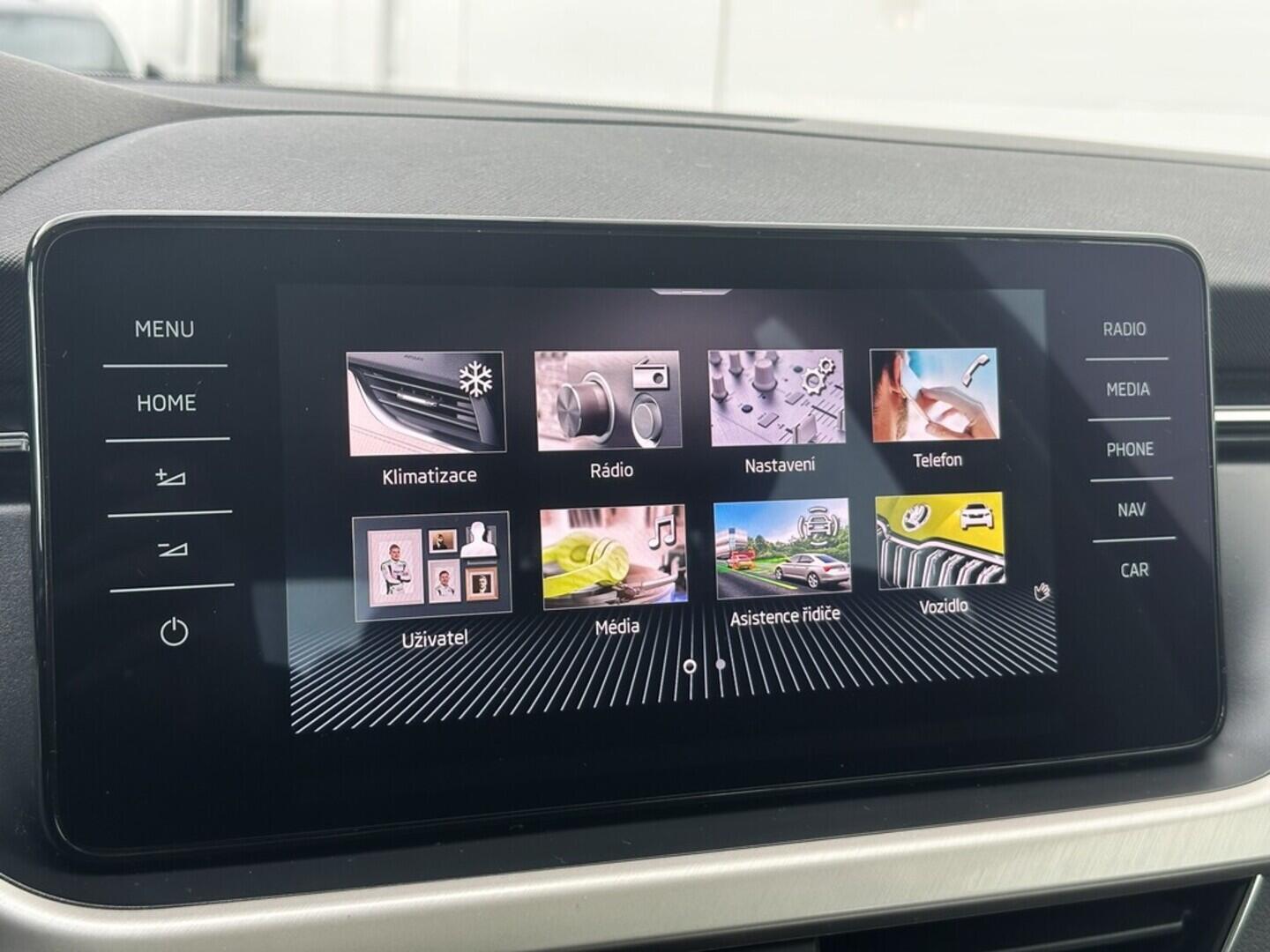 O619V07438_26.webp_KAMIQ Style Plus 1.5 TSI 110 kW manuál