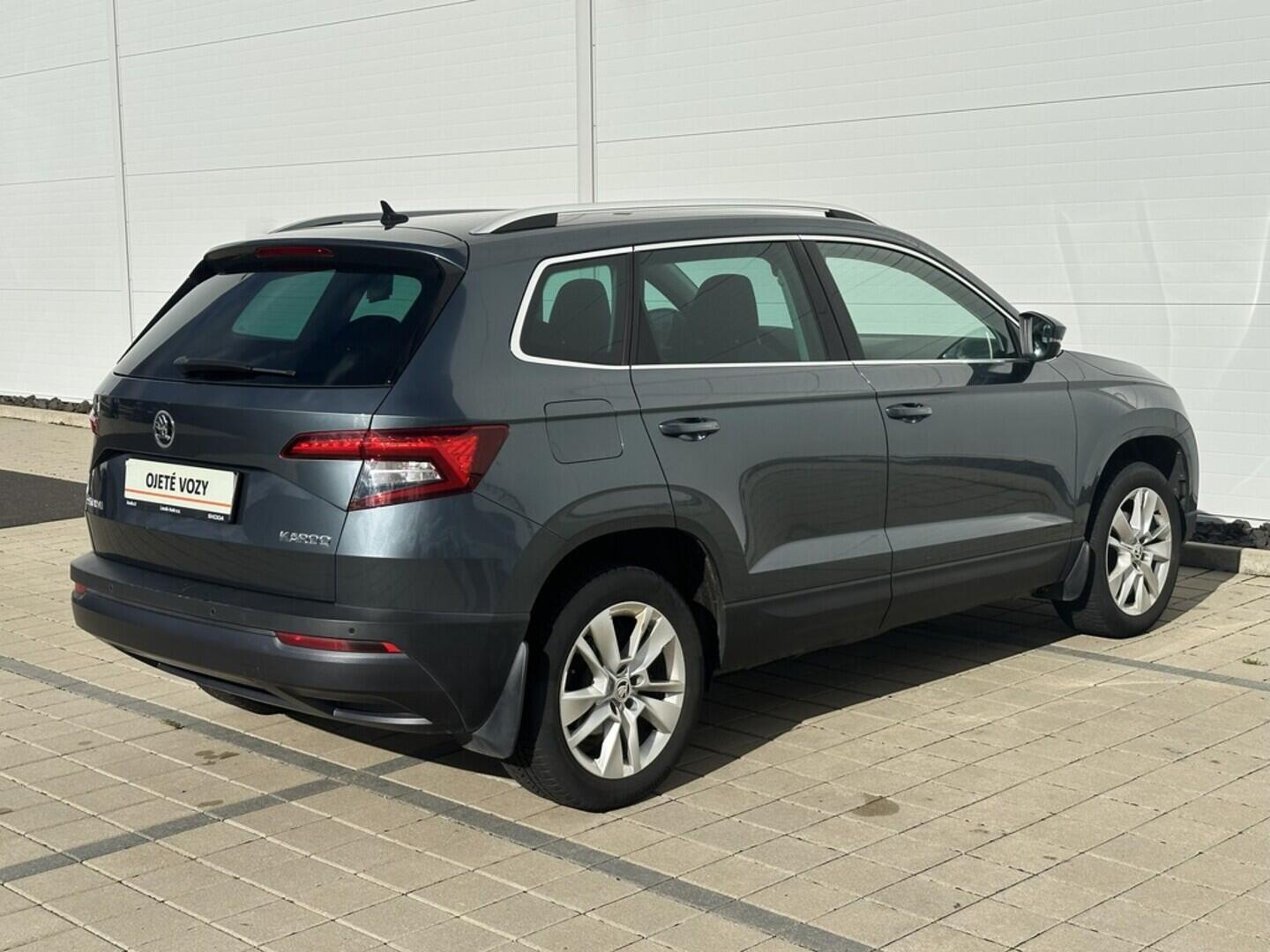 O619V07439_14.webp_KAROQ Style 1.5 TSI 110 kW manuál