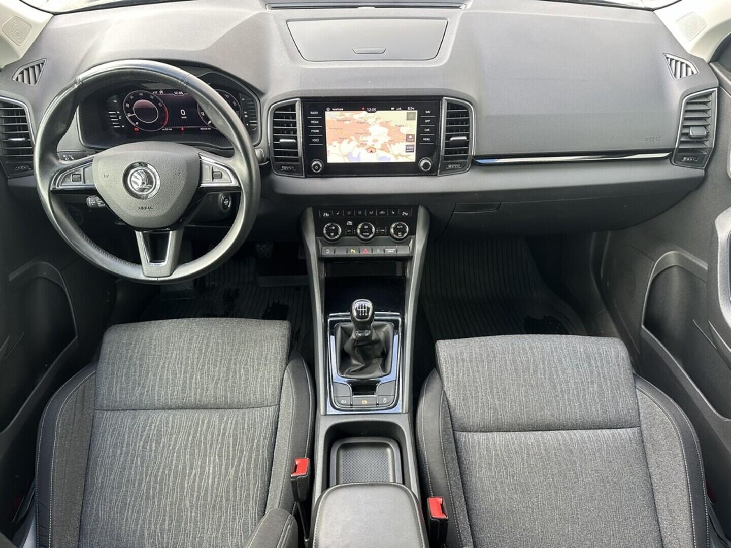 O619V07439_18.webp_KAROQ Style 1.5 TSI 110 kW manuál