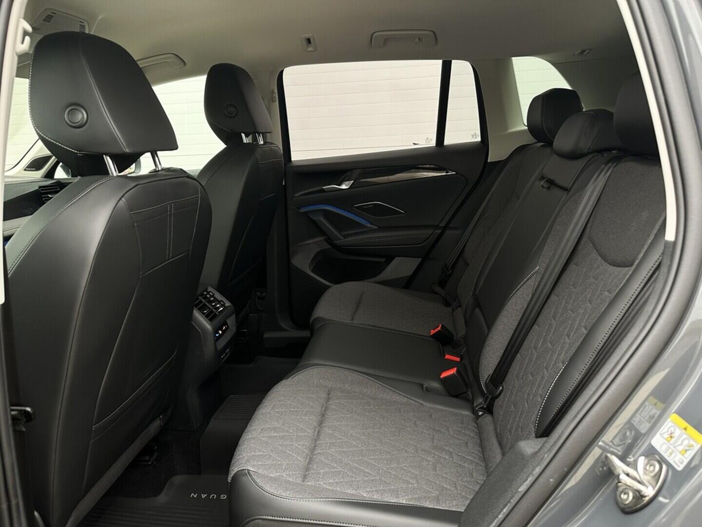 O619V07441_29.webp_TIGUAN People 1,5 eTSI  1.5 TSI 110 kW automat, DPH