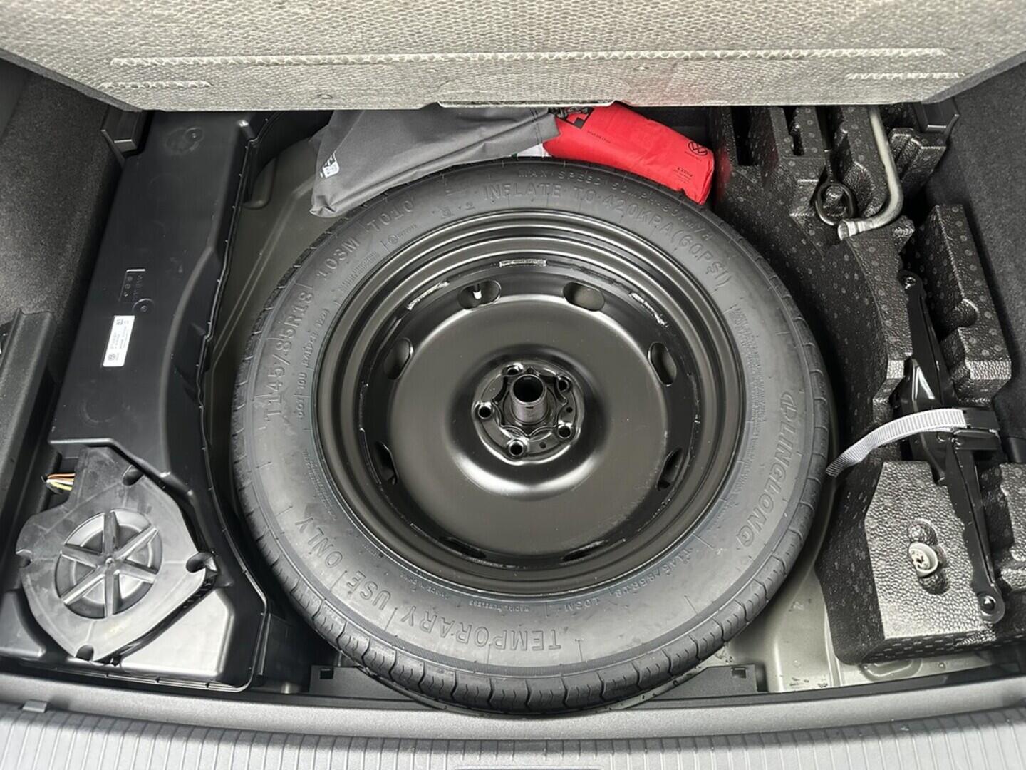 O619V07441_34.webp_TIGUAN People 1,5 eTSI  1.5 TSI 110 kW automat, DPH