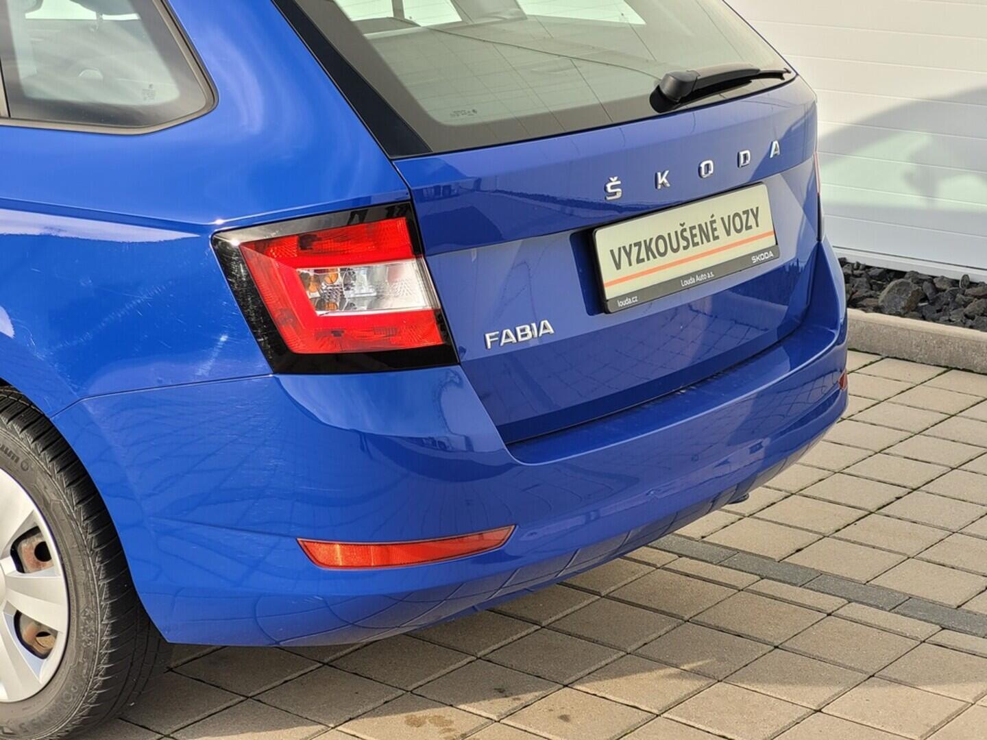 O619V07444_25.webp_FABIA Active 1.0 TSI 70 kW manuál, DPH