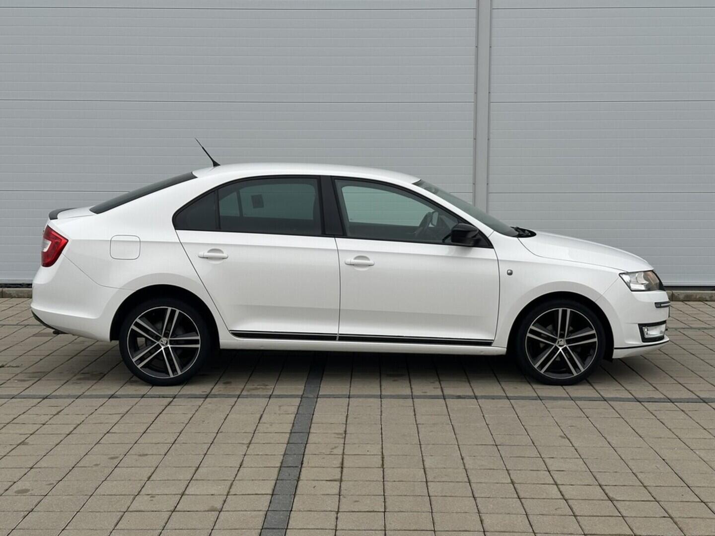 O619V07446_13.webp_RAPID Ambition 1.2 TSI 63 kW manuál