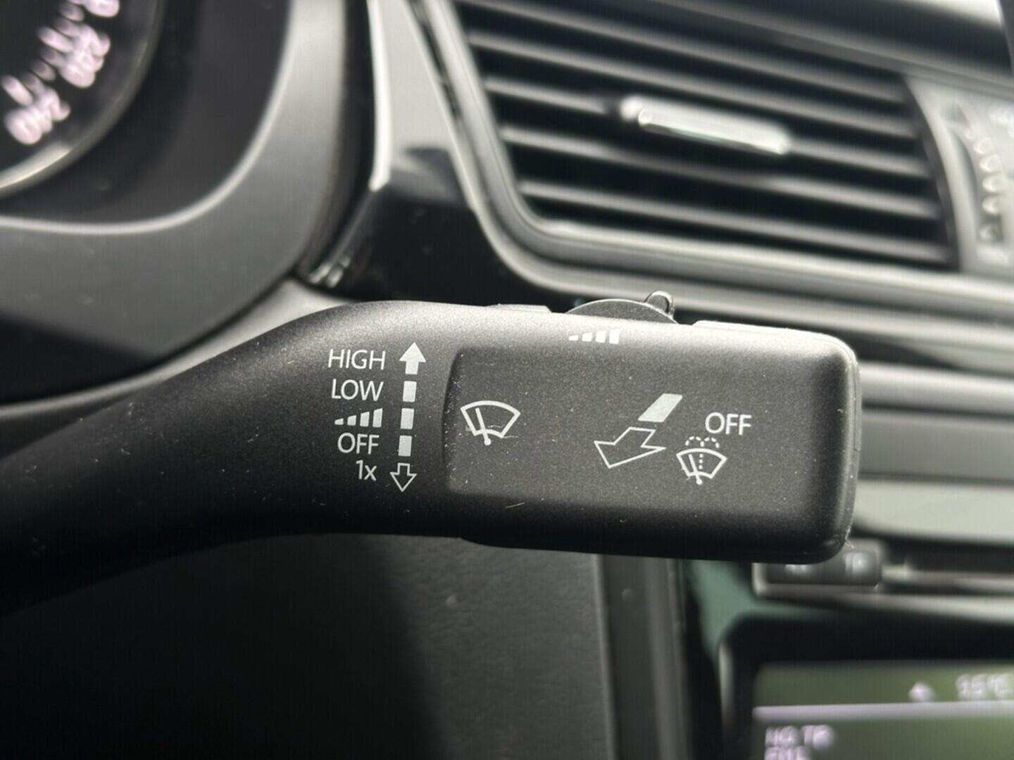 O619V07446_23.webp_RAPID Ambition 1.2 TSI 63 kW manuál