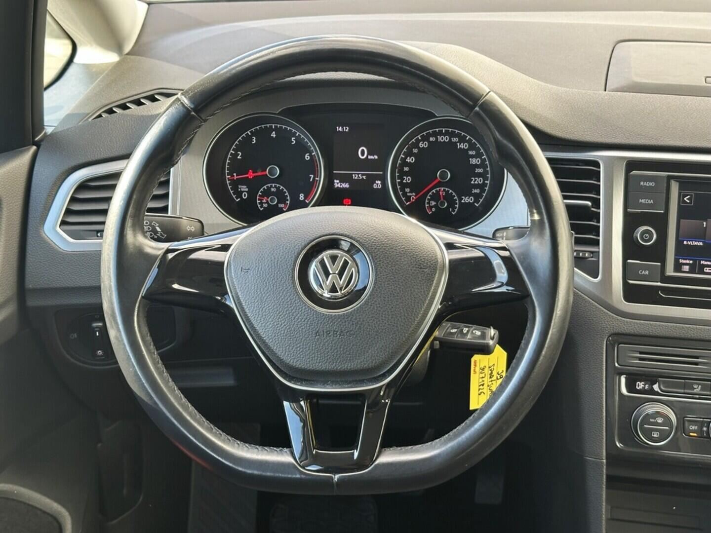 O619V07449_20.webp_GOLF SPORTSVAN Trendline 1.0 TSI 81 kW manuál