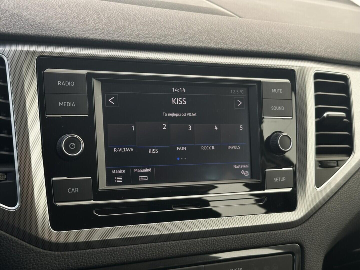 O619V07449_24.webp_GOLF SPORTSVAN Trendline 1.0 TSI 81 kW manuál