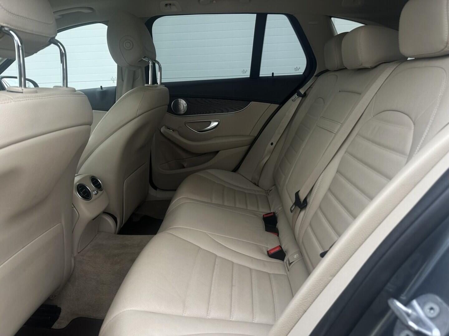 O619V07450_32.webp_C250  2.1 Bluetec 150 kW automat