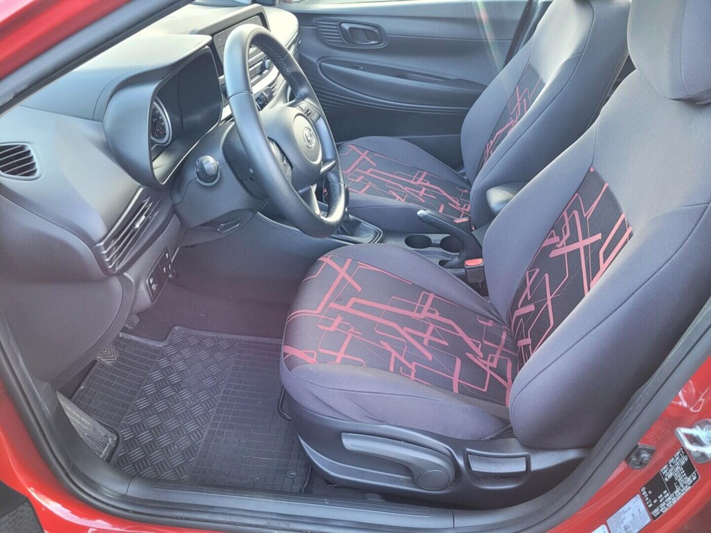 O619V07451_20.webp_I20 Comfort Club 1.0 T-GDI 74 kW manuál